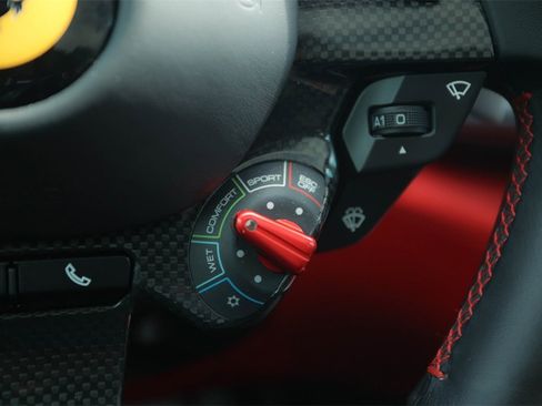 Certified 2018 Ferrari GTC4Lusso T image 28