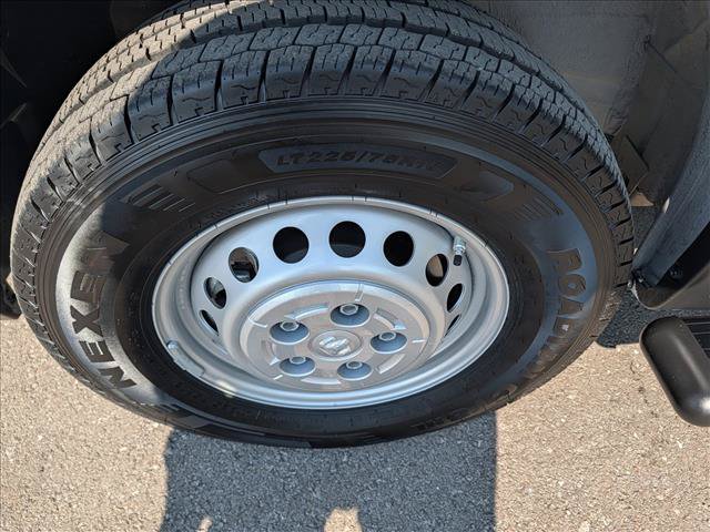 Used 2025 RAM ProMaster 2500 FWD image 9