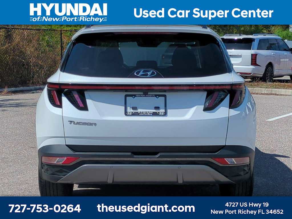 Certified 2022 Hyundai Tucson Limited w/ Cargo Package FWD image 4