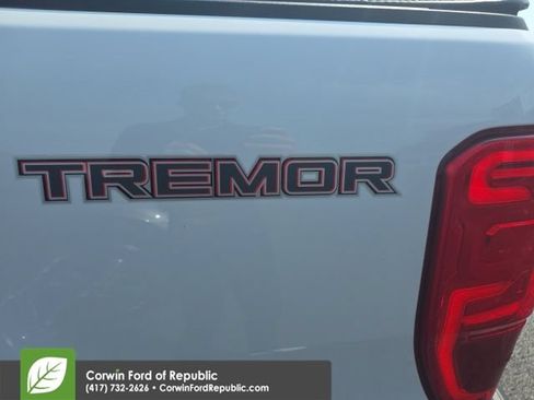 Used 2023 Ford Ranger Lariat w/ Tremor Off-Road Package AWD/4WD image 2