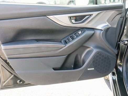 Used 2023 Subaru Crosstrek 2.5i Limited AWD/4WD image 18