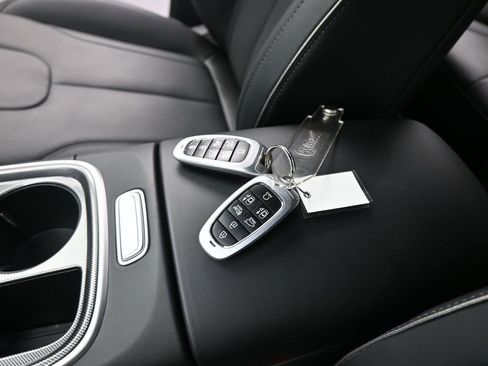 Used 2023 Hyundai Santa Fe Limited image 20