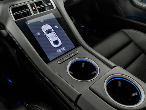 Used 2025 Porsche Taycan Turbo w/ Premium Package image 36