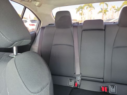 Used 2022 Toyota Corolla LE FWD image 20