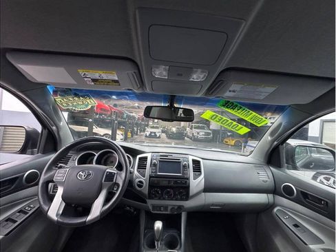 Used 2013 Toyota Tacoma 4x4 Double Cab w/ TRD Off-Road Pkg image 18