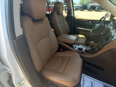 Used 2017 Buick Enclave Premium w/ Trailering Package FWD image 19