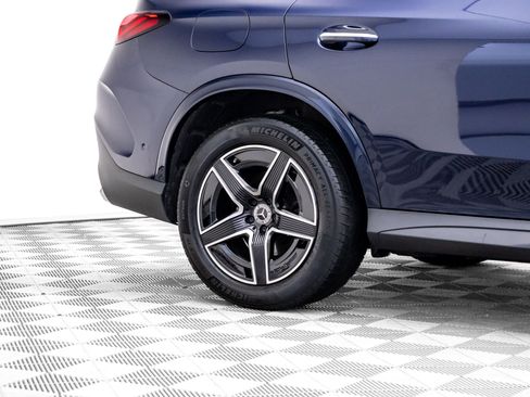 Used 2024 Mercedes-Benz GLC 300 4MATIC image 39