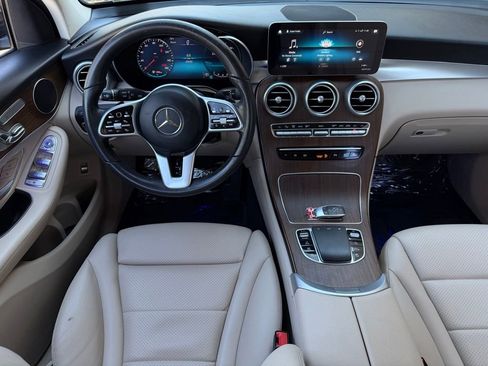 Used 2022 Mercedes-Benz GLC 300 4MATIC image 10
