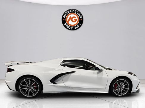 Used 2026 Chevrolet Corvette Stingray Premium Conv w/ Z51 Performance Package RWD image 8