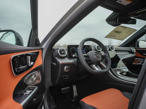 New 2026 Mercedes-Benz C 300 4MATIC Sedan image 14