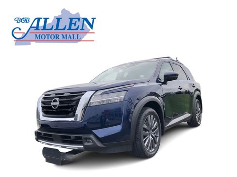 Used 2024 Nissan Pathfinder SL w/ SL Premium Package image 1