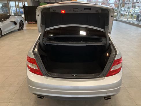 Used 2008 Mercedes-Benz C 300 Sedan image 28