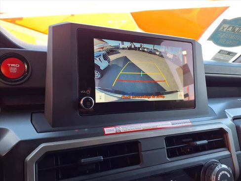 Used 2026 Toyota Tacoma TRD Sport image 12