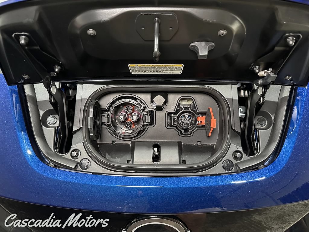 Used 2023 Nissan Leaf S FWD image 40