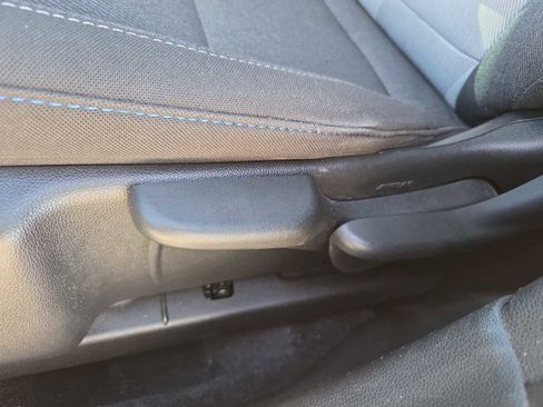 Used 2024 Chevrolet Trax LS w/ LS Convenience Package image 10