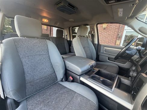 Used 2015 RAM 3500 Big Horn AWD/4WD image 23