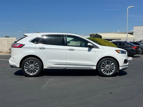 Used 2020 Ford Edge Titanium w/ Equipment Group 301A image 6