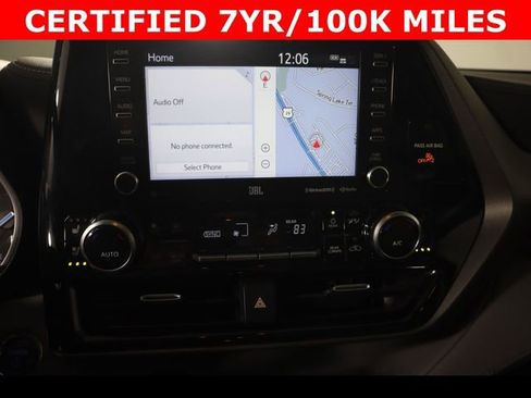 Used 2022 Toyota Highlander Limited AWD/4WD image 24