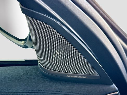 Used 2023 BMW M5 w/ Competition Package image 19