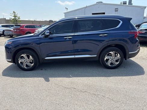 Used 2022 Hyundai Santa Fe SEL w/ Convenience + Premium Package AWD/4WD image 2