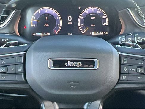 New 2025 Jeep Grand Cherokee Limited w/ Trailer Tow Package image 30