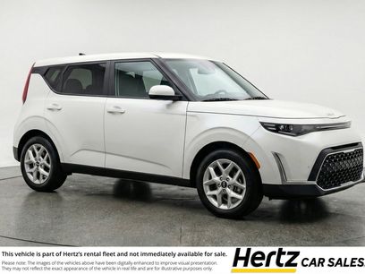 Used 2025 Kia Soul LX w/ LX Technology Package