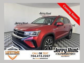 Used 2023 Volkswagen Taos SE w/ Panoramic Sunroof Package FWD video 1