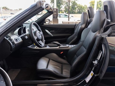 Used 2006 BMW M Roadster RWD image 21
