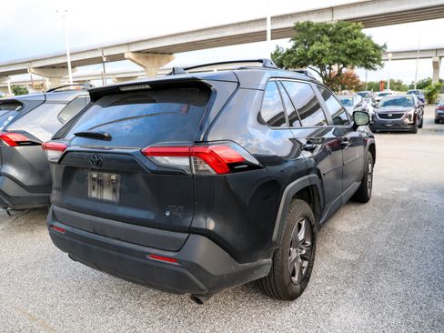 Used 2025 Toyota RAV4 XLE w/ Convenience Package AWD/4WD image 8