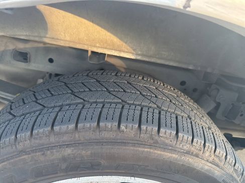 Used 2013 Ford F150 Platinum image 38