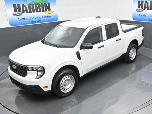 New 2025 Ford Maverick XL image 22