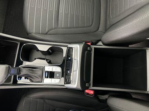 Used 2022 Hyundai Santa Cruz SEL w/ Activity Package FWD image 16