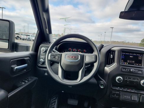 New 2026 GMC Sierra 3500 Pro image 10