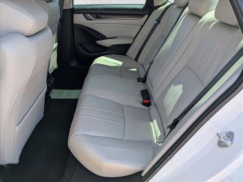 Used 2022 Honda Accord Touring image 26