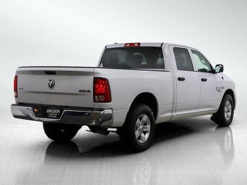 Used 2022 RAM 1500 Classic SLT w/ Protection Group AWD/4WD image 5