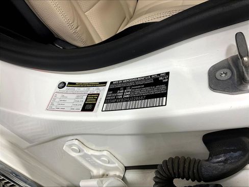 Used 2017 Mercedes-Benz C 300 4MATIC Sedan image 19