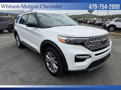 Used 2023 Ford Explorer Limited w/ Equipment Group 301A image 3