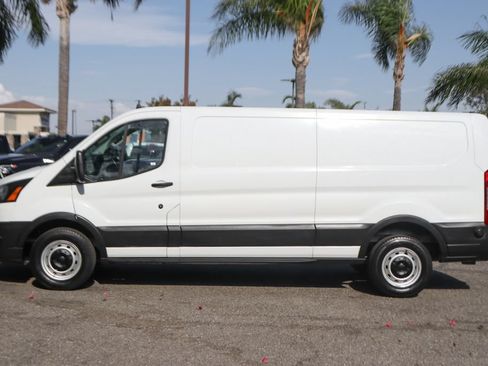 Used 2020 Ford Transit 250 Low Roof RWD image 5