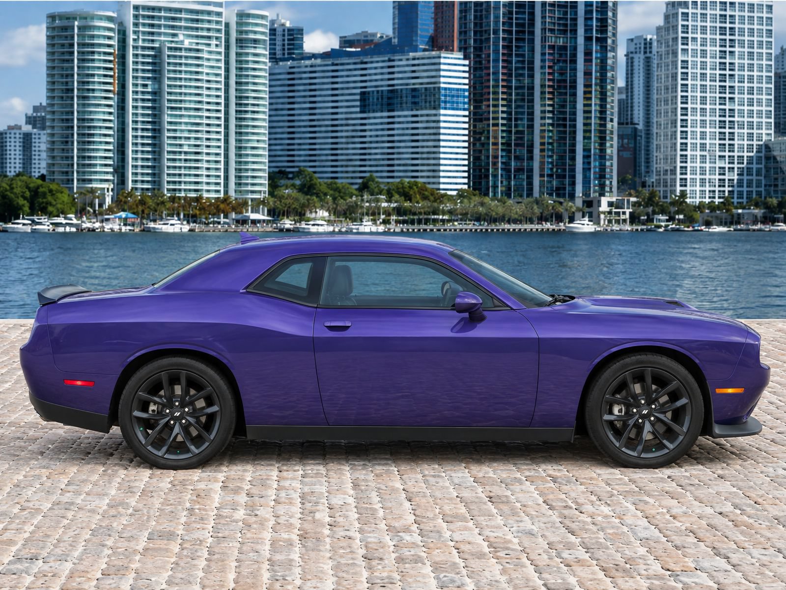 Used 2023 Dodge Challenger GT w/ Plus Package RWD image 4