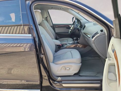 Used 2015 Audi Q5 2.0T Premium Plus w/ Technology Package AWD/4WD image 23