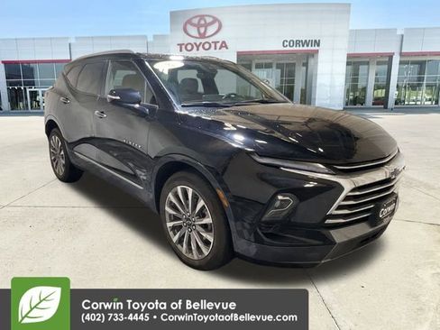 Used 2023 Chevrolet Blazer Premier w/ Driver Confidence II Package image 2