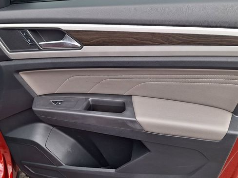 Used 2023 Volkswagen Atlas SE image 26