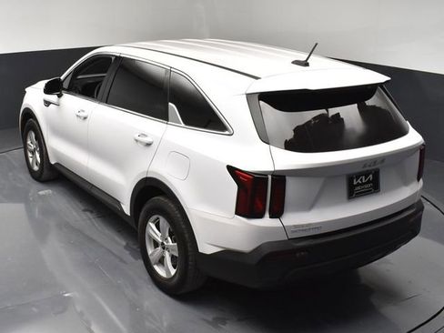 Used 2025 Kia Sorento EX w/ Panoramic Sunroof Package AWD/4WD image 41