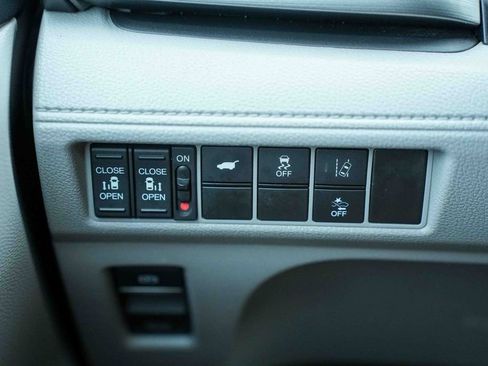 Used 2019 Honda Odyssey EX-L image 29