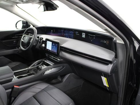 New 2026 Lincoln Nautilus Reserve w/ Jet Appearance Package AWD/4WD image 29