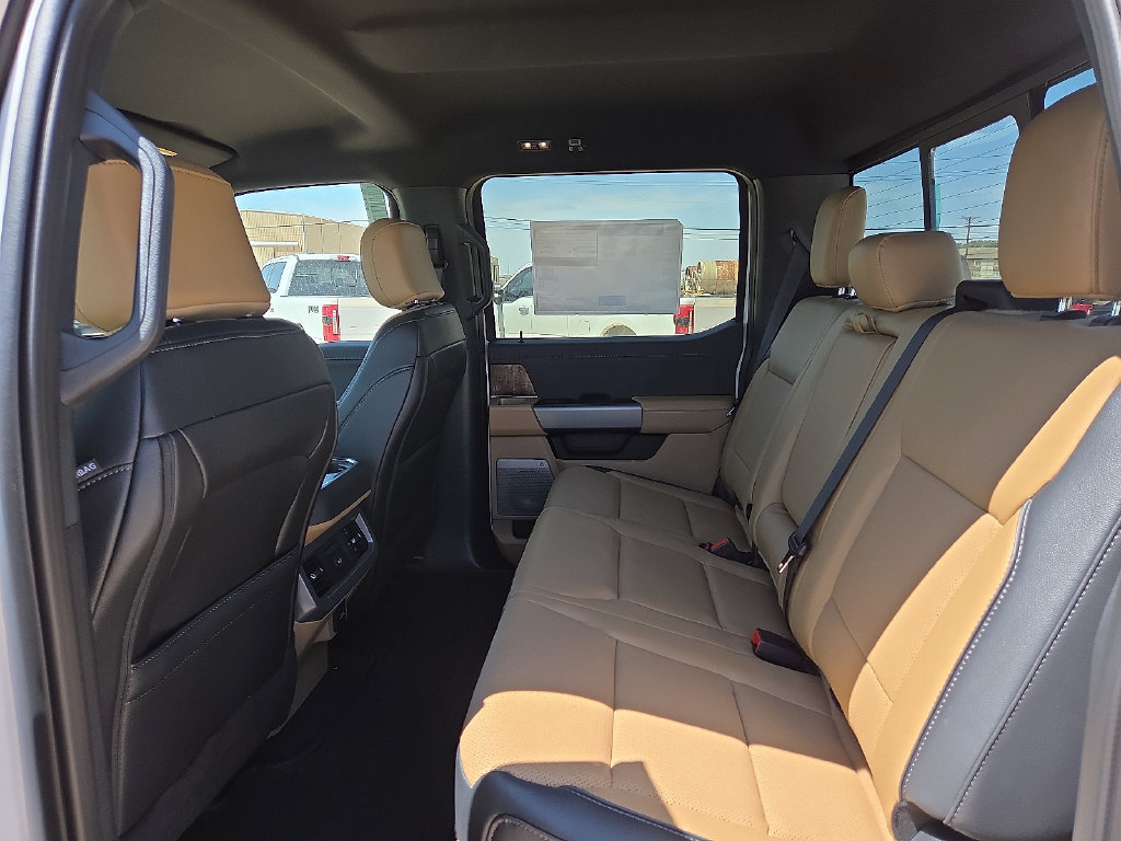 New 2026 Ford F250 Lariat w/ Chrome Package AWD/4WD image 16
