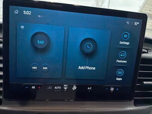 New 2026 Ford Transit 250 148 Medium Roof image 18