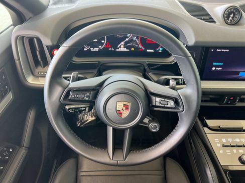 Certified 2026 Porsche Cayenne Coupe AWD/4WD image 14
