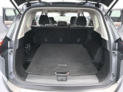 Used 2023 Nissan Rogue SV AWD/4WD image 37