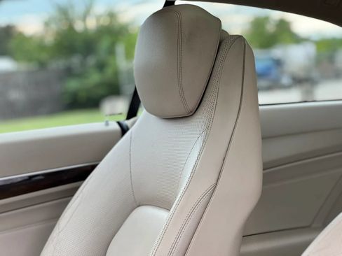 Used 2014 Mercedes-Benz E 350 4MATIC Coupe image 32